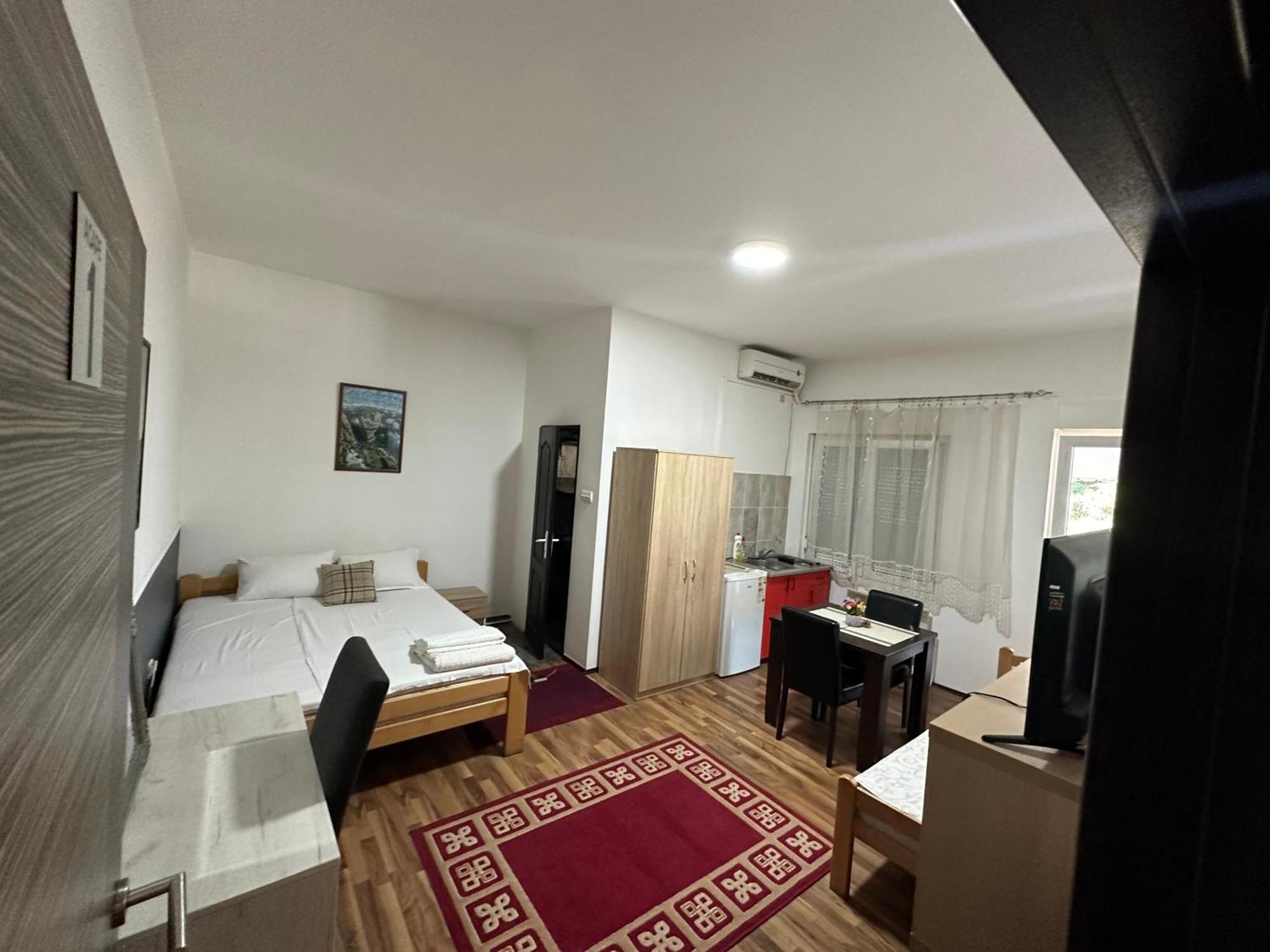 Apartments Agape Belgrad Exteriör bild