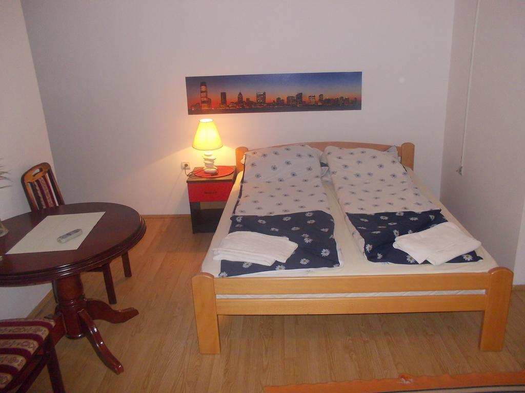 Apartments Agape Belgrad Rum bild